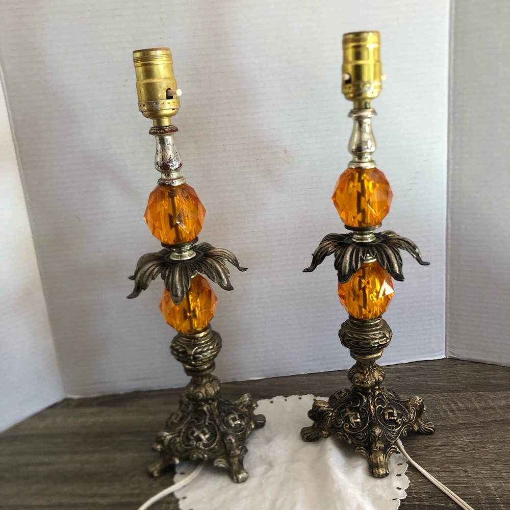 Vtg Hollywood Regency Orange Lucite and Metal Table Lamp Pair